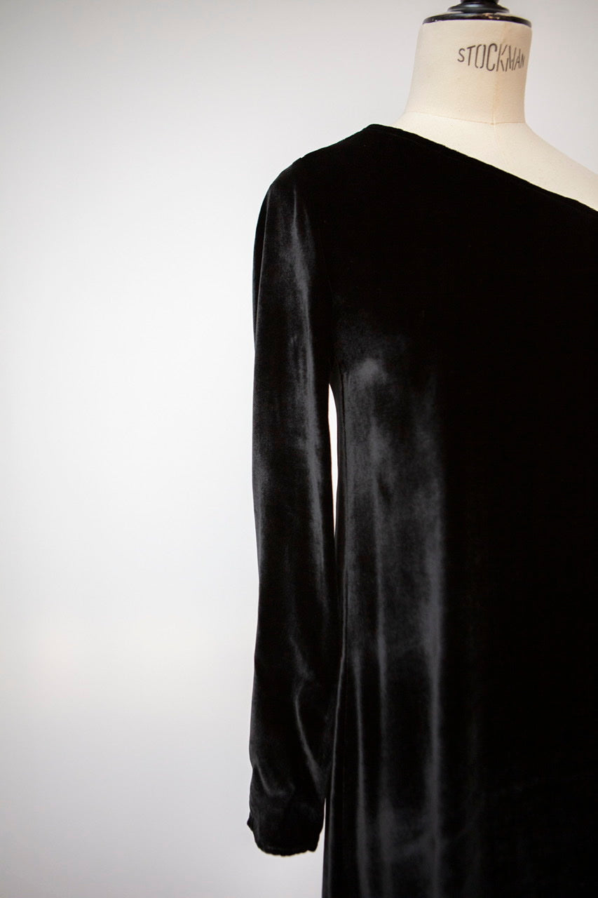 <transcy>ZENA BLACK DRESS</transcy>